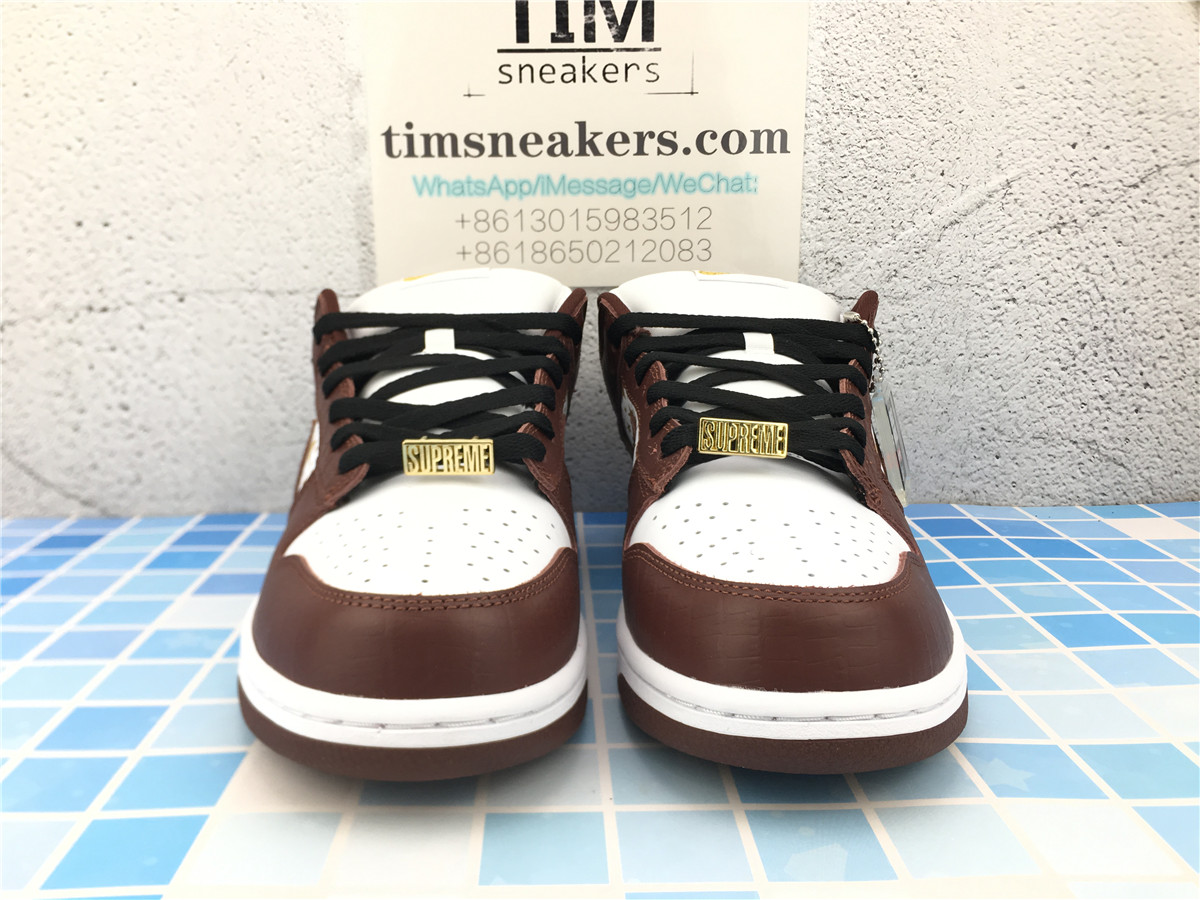 OG Batch Supreme x Dunk Low OG SB QS Barkroot Brown DH3228 103